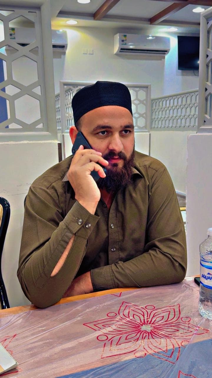 Rja Shoaib Gulam Farooq - Groom