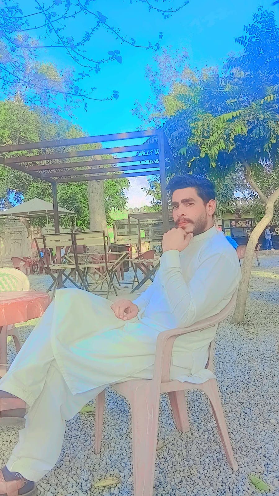 Zeshan Mehmod M Nazar - Groom