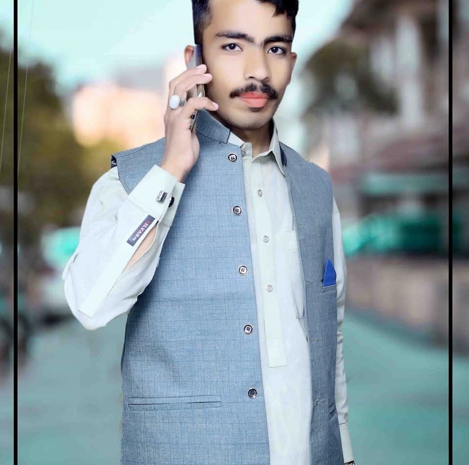 M Razwan Parwaiz M Parwaiz - Groom