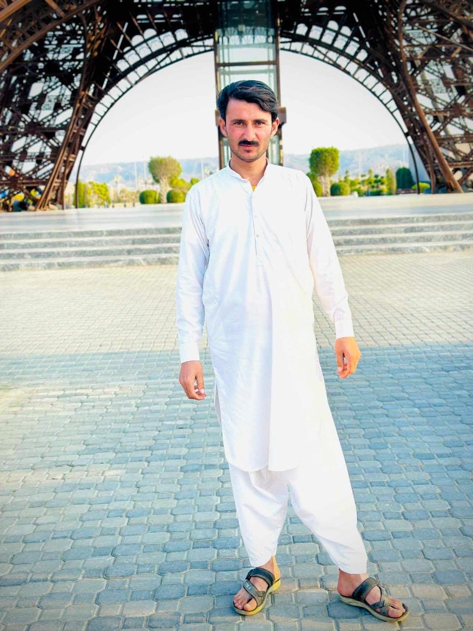 Irfan Ali Shokat Ali - Groom