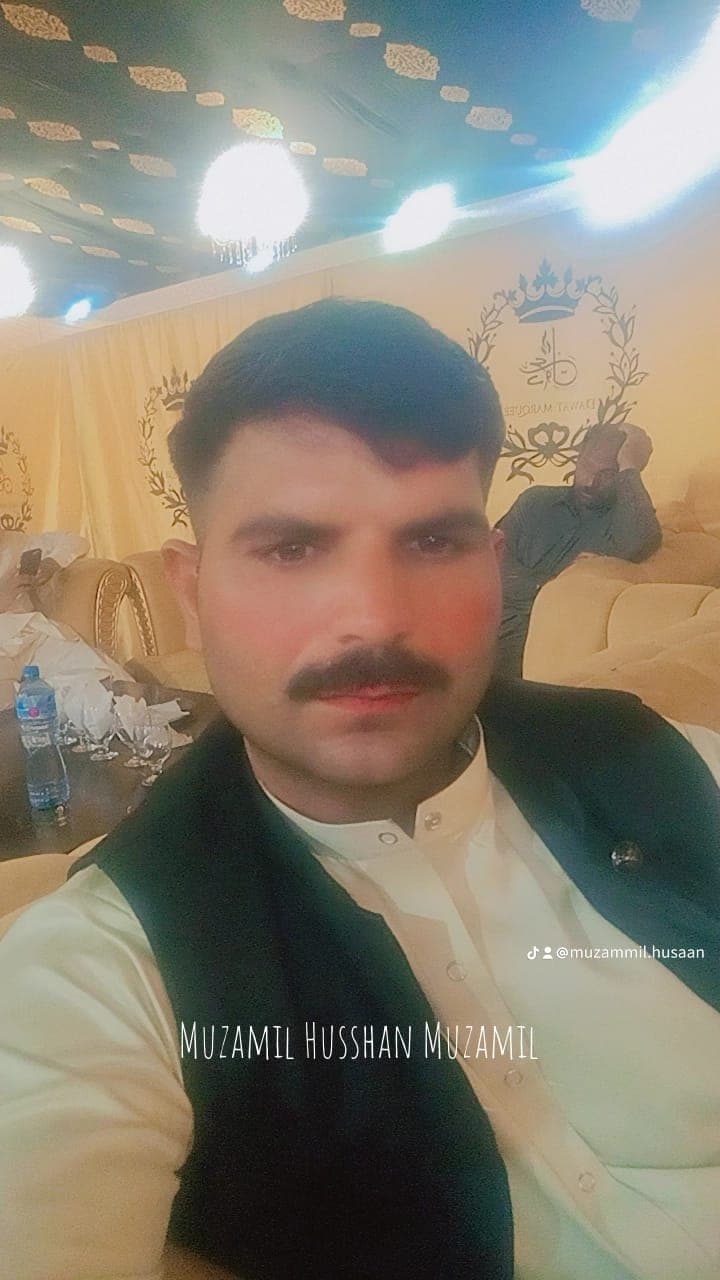 Muzamil Hussain Gulam Rasool - Groom