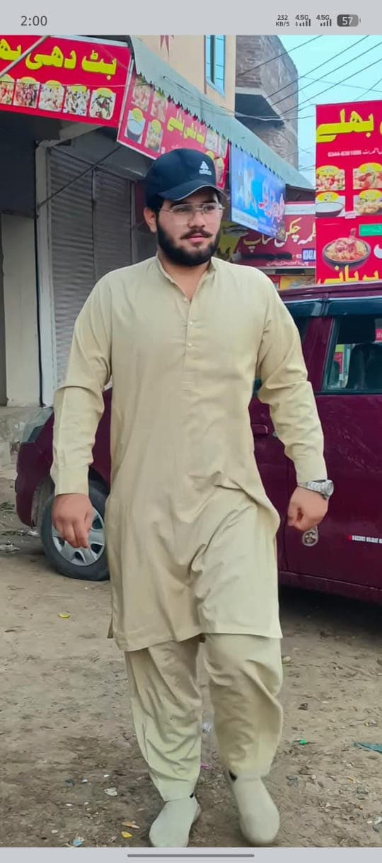 Mubashir Akhtar Muhammad Akhtar - Groom