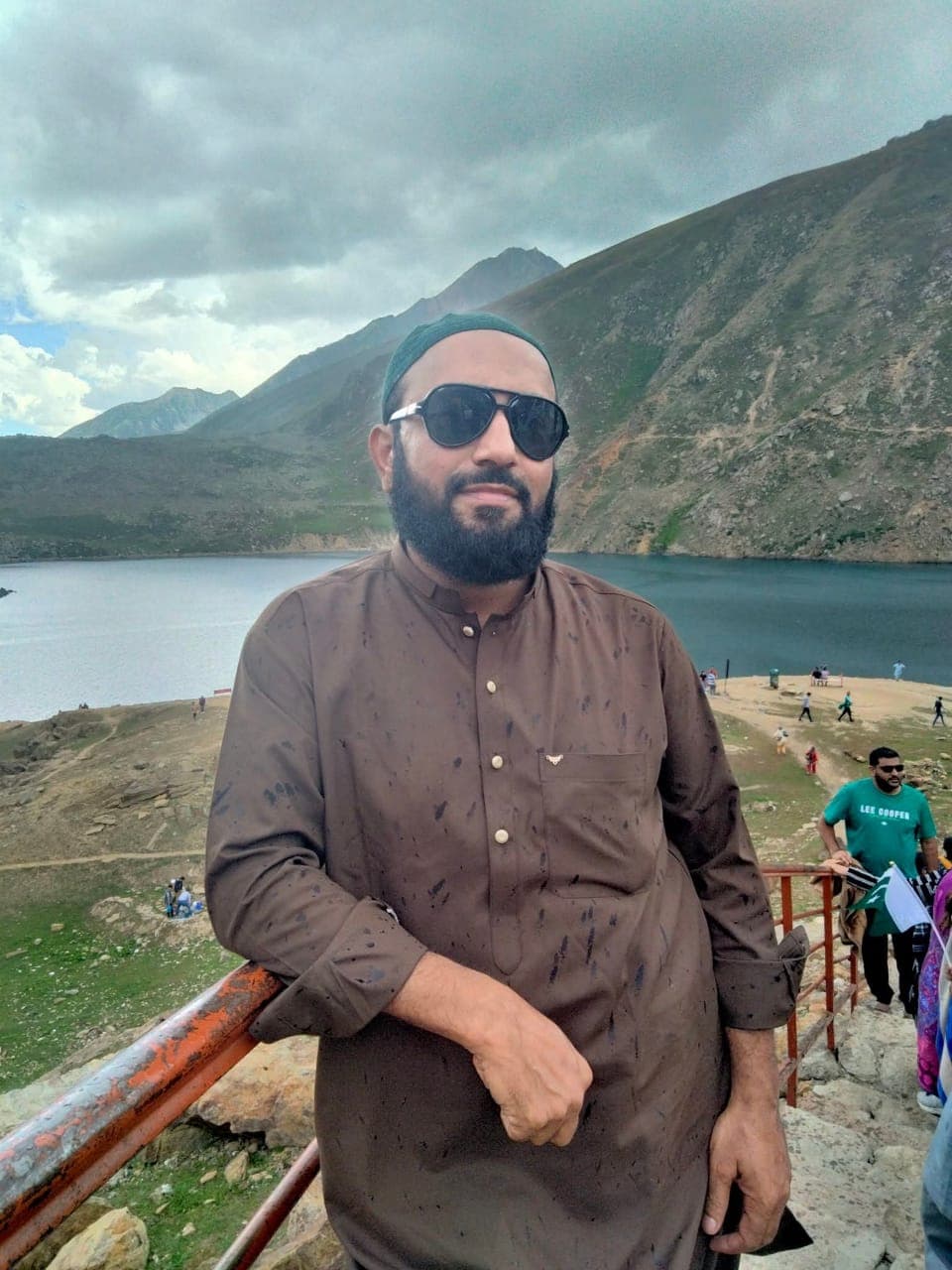 M Amir M Younas - Groom