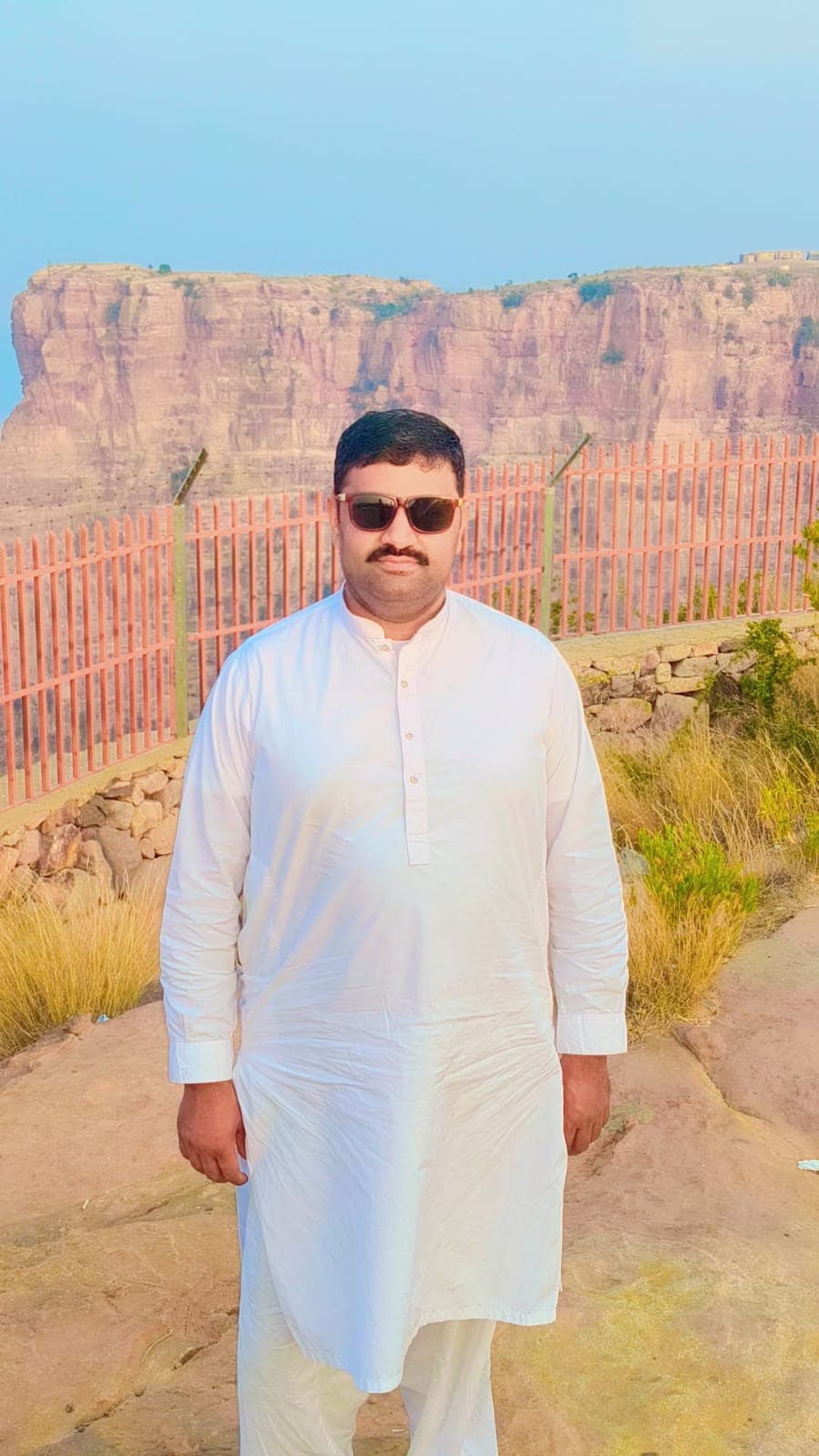 Muraad Hussain Rehmatullah - Groom