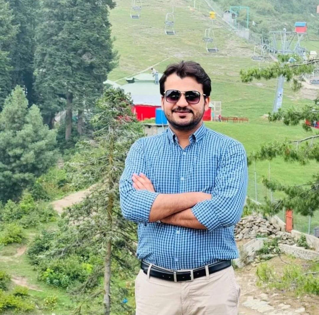 M Kashif Ijaz Hussain - Groom