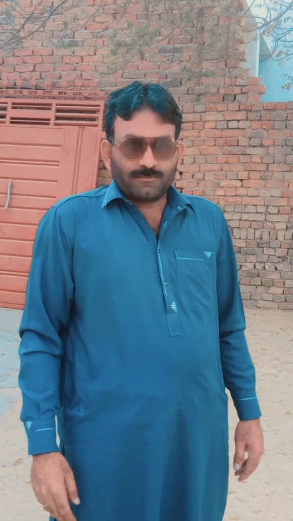 M Anwar Mehndi Khan - Groom