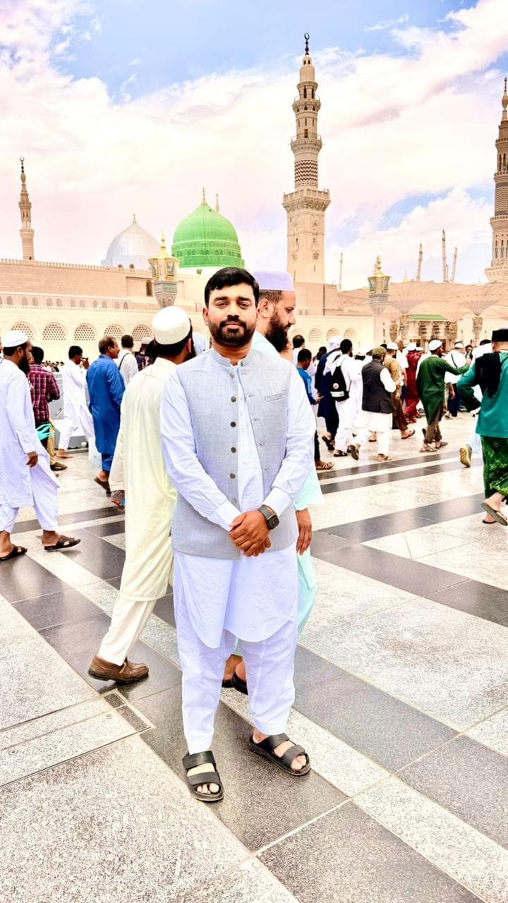 Kashif M Anayat - Groom