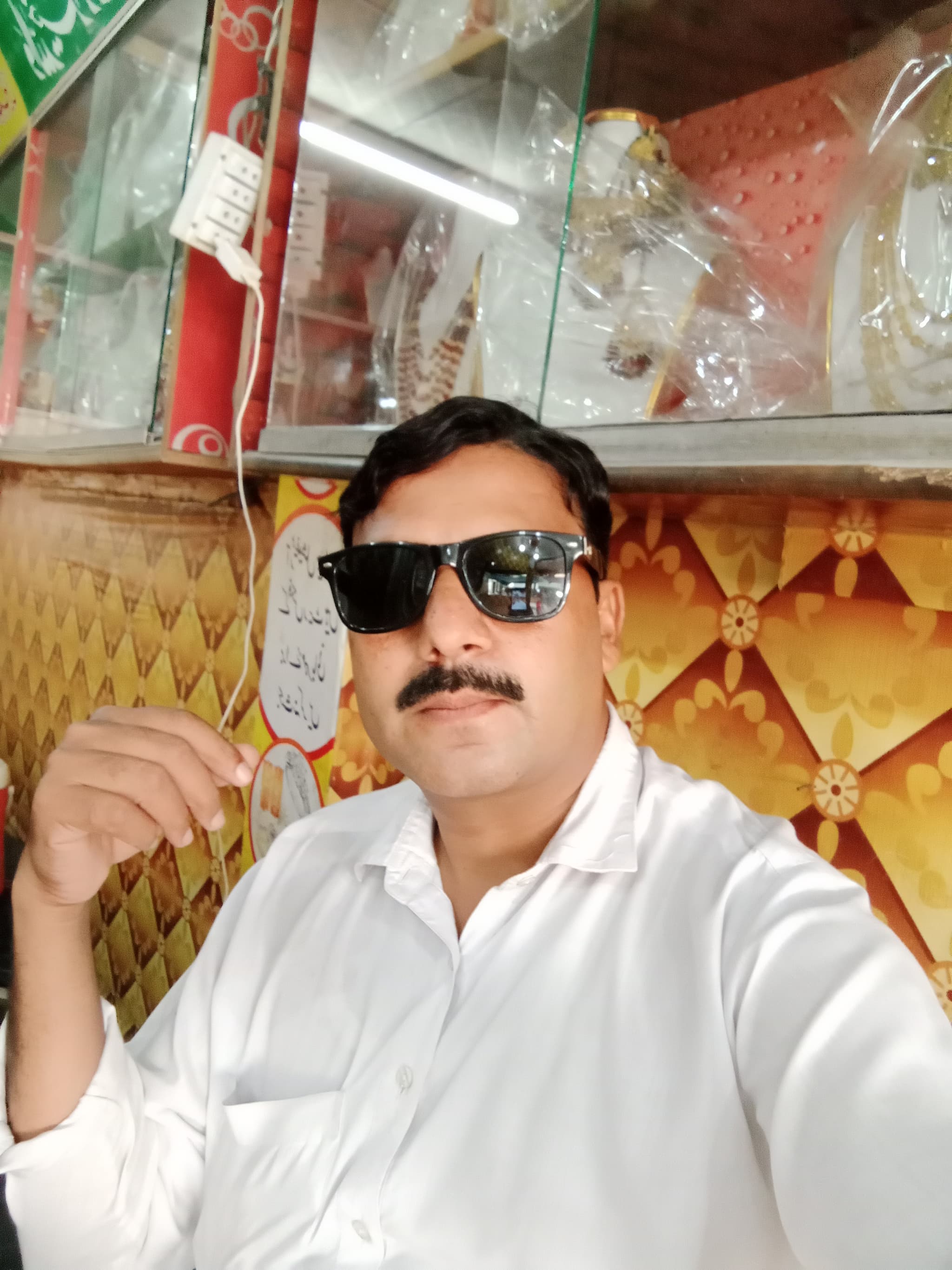 M Afzal Ashiq Hussain - Groom
