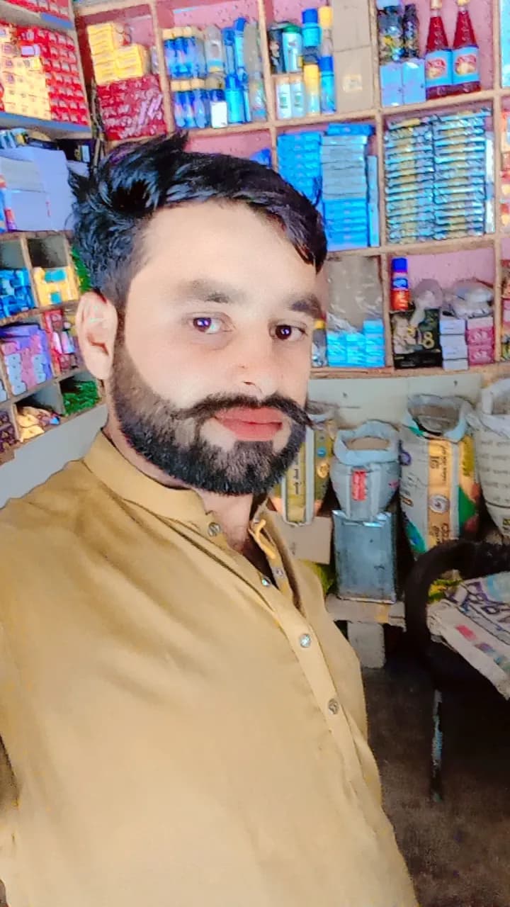M Umar M Mushtaq - Groom