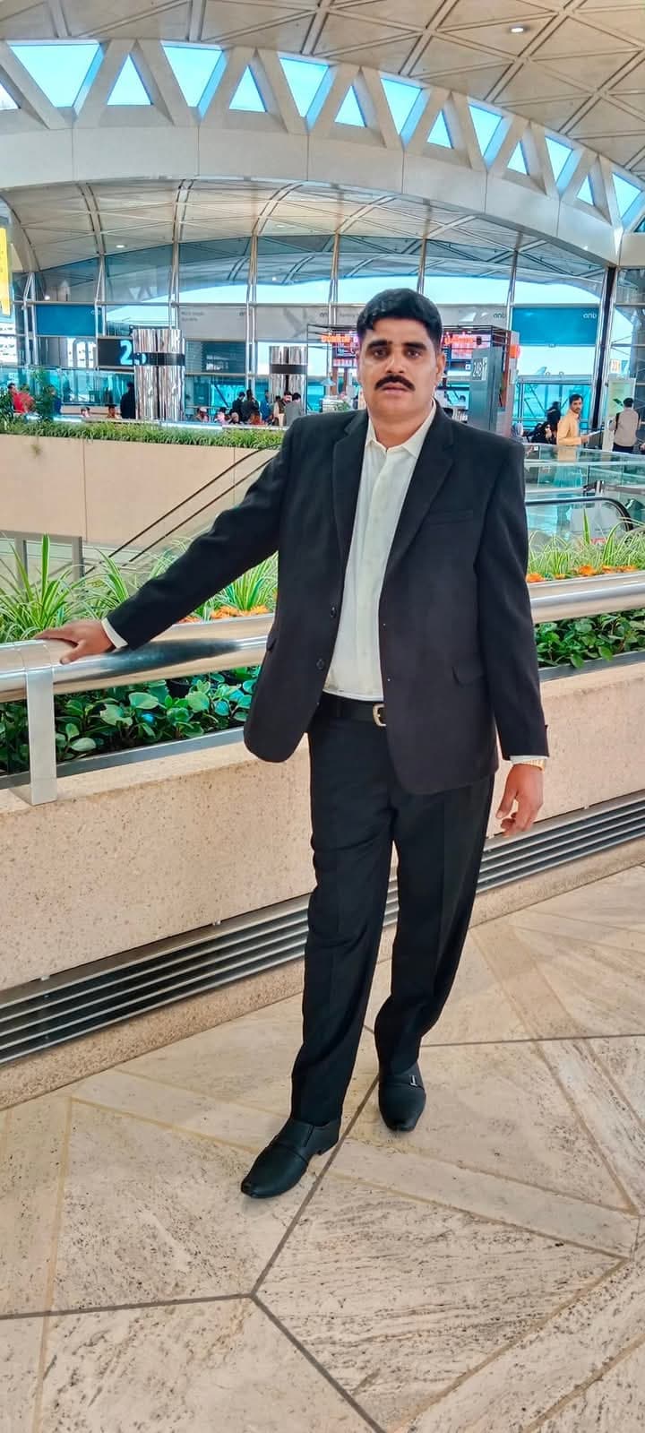 Khalid Roazdar Khan - Groom