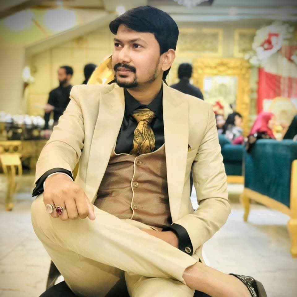 Kamar Abbas Muhammad - Groom
