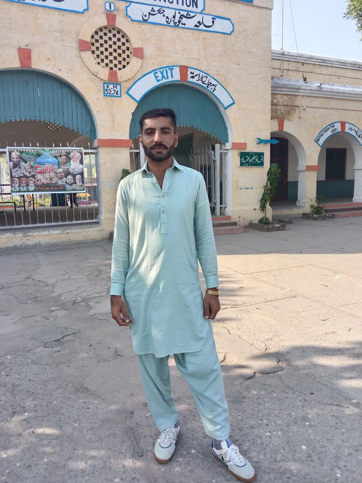 Younas Khan M Khan - Groom