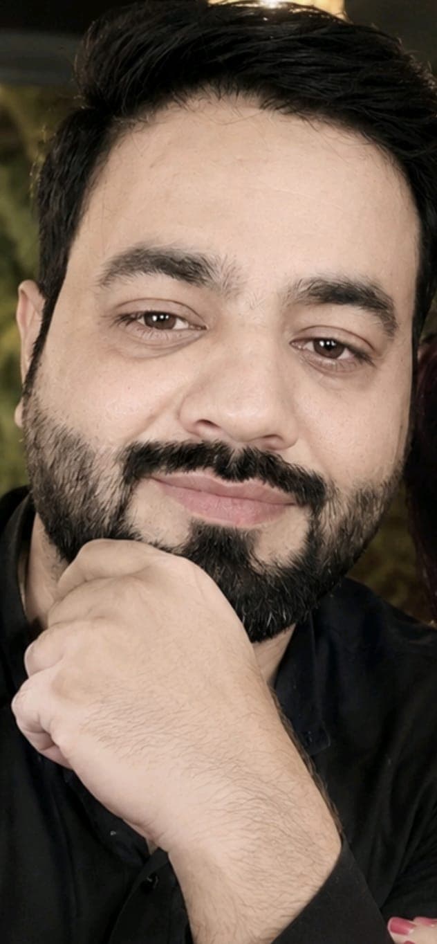 Qadeer Hussain Khalil Ahmad - Groom