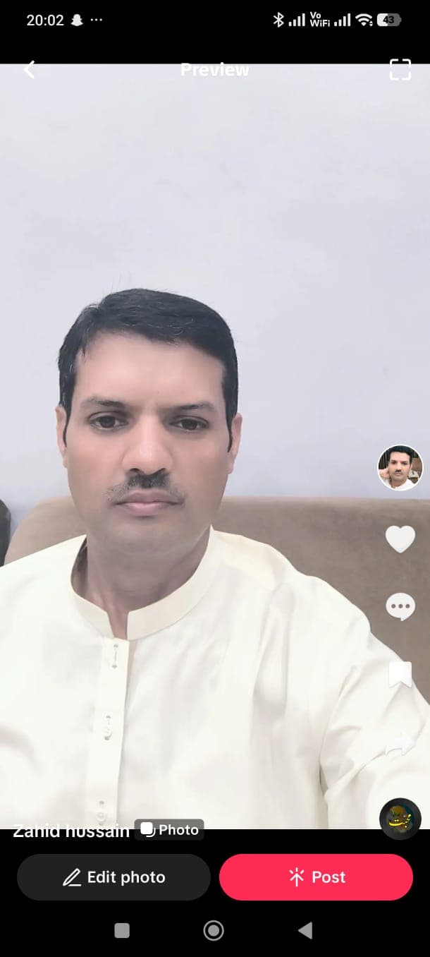 Zahid Hussain Muhammad Hussain - Groom